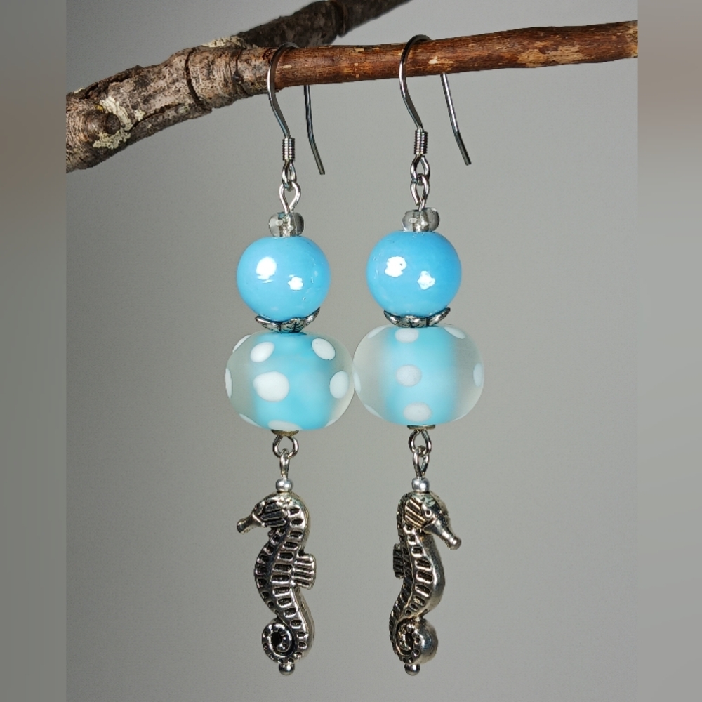Silver Seahorse Earrings Seaglass Coastal Treasures Artisan Jewelry Handcrafted - Picture 2 of 6